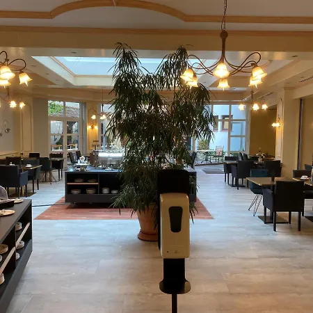 Szálloda Flair Vier Jahreszeiten