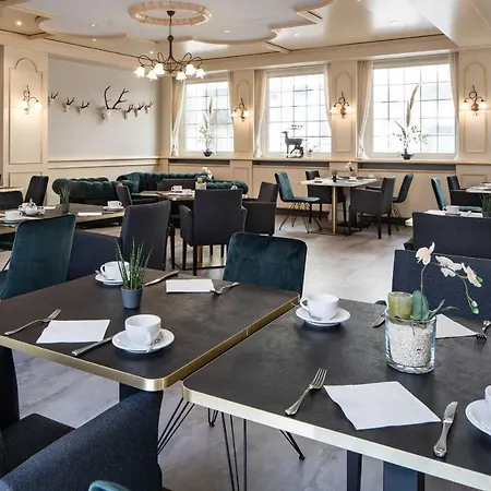 Flair Vier Jahreszeiten Hotel 3*