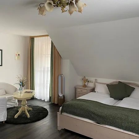 Flair Vier Jahreszeiten Hotel 3*