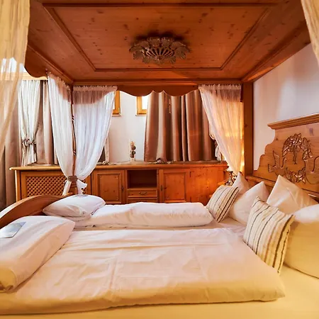 Flair Vier Jahreszeiten Hotel