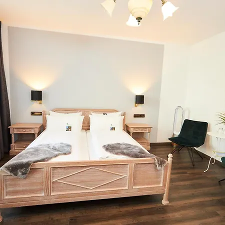 Szálloda Flair Vier Jahreszeiten Bad Urach