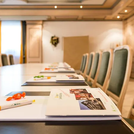 Szálloda Flair Vier Jahreszeiten Bad Urach