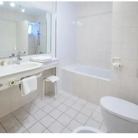 Hotel Flair Vier Jahreszeiten 4*